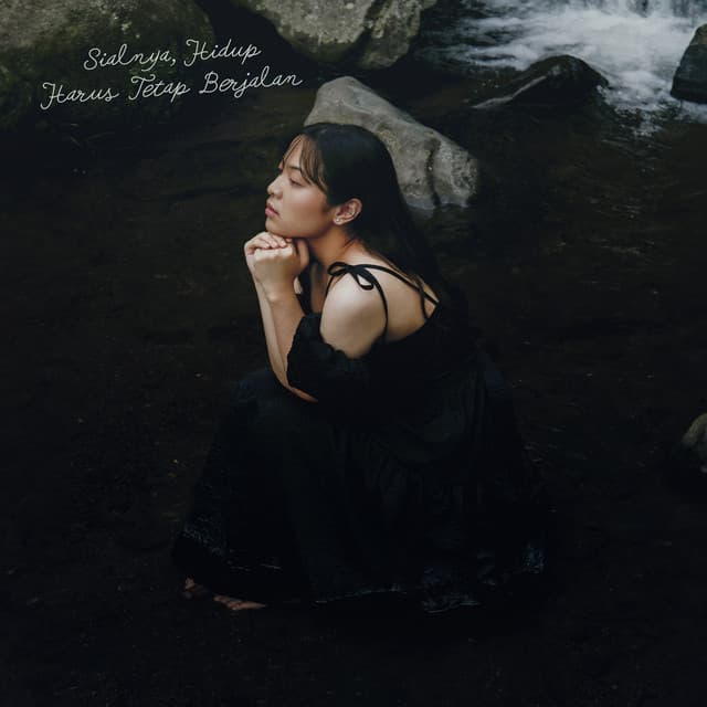 Untungnya, Hidup Harus Tetap Berjalan