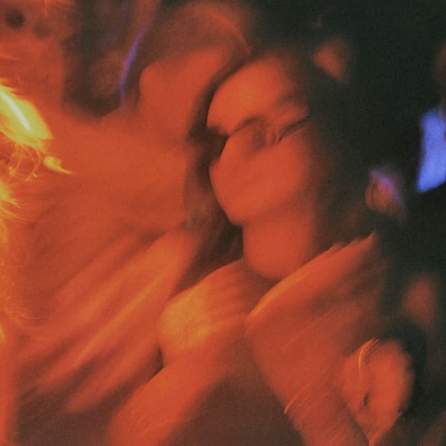 I Morgen Er Hun Væk